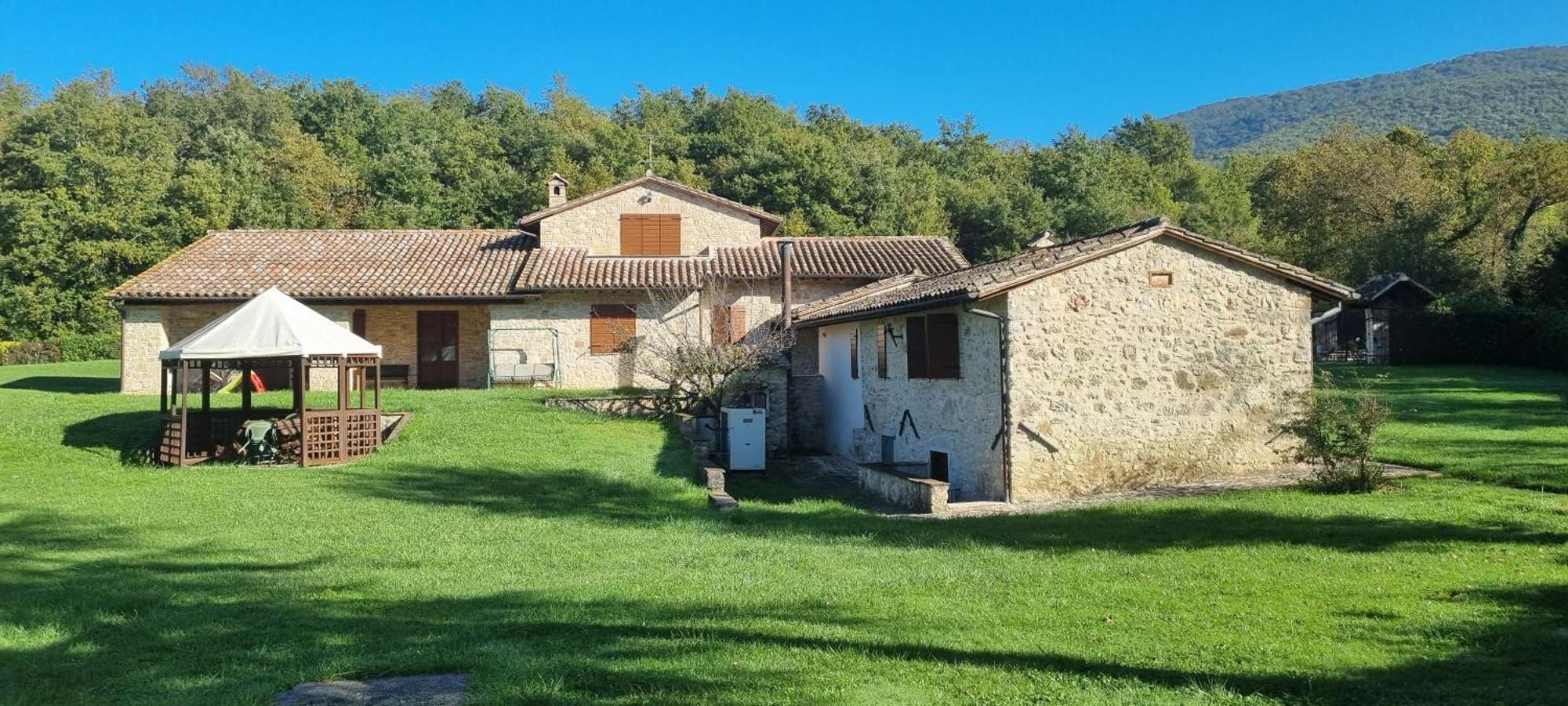 Affittacamere Il Vignale Massa Martana Esterno foto