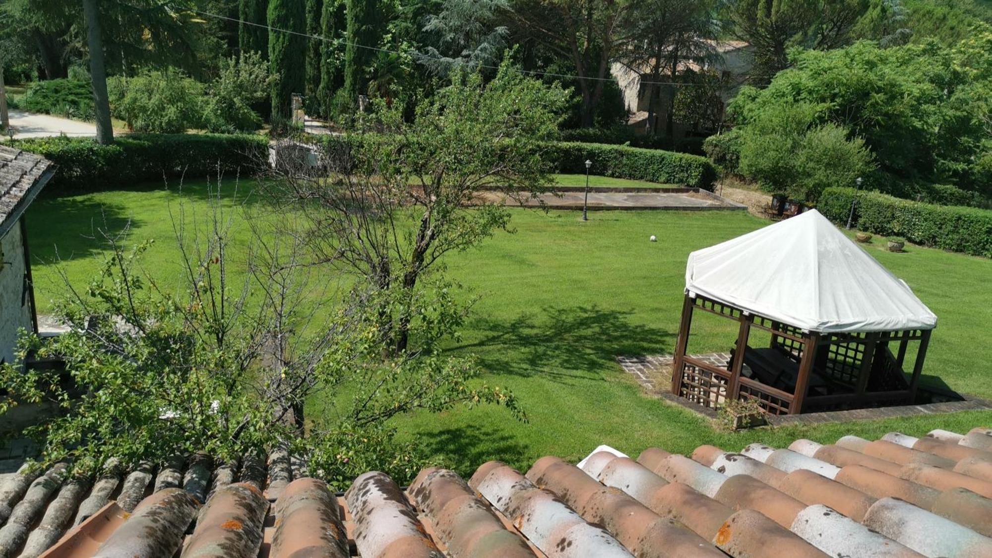Affittacamere Il Vignale Massa Martana Esterno foto